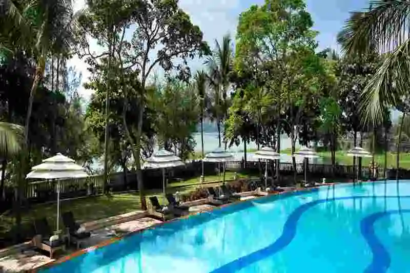 hotel intercontinental call girl